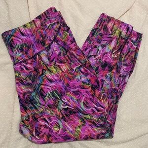 Vibrant Lululemon leggings
